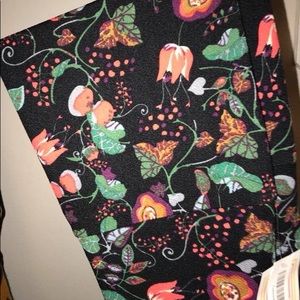 Lularoe Cassie
